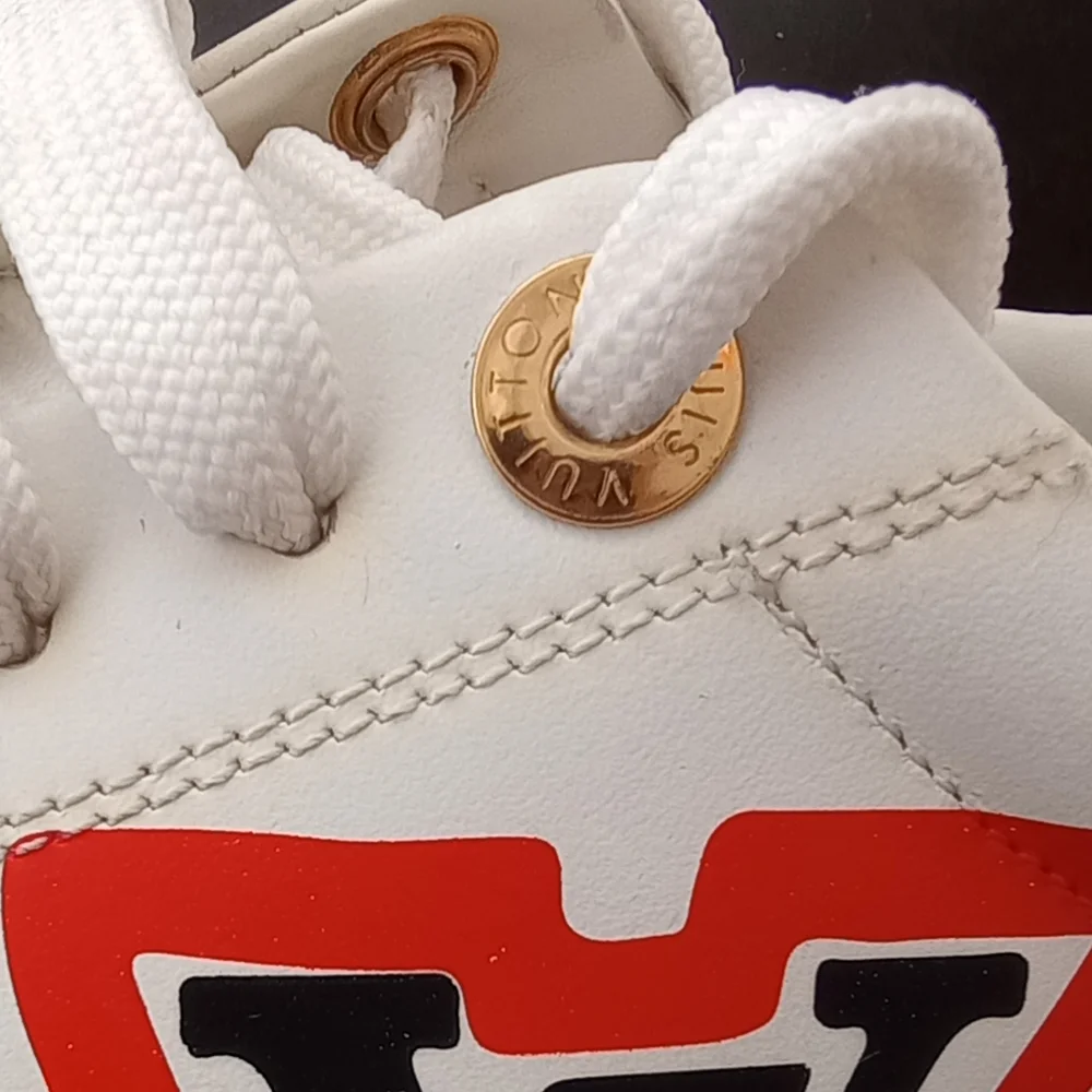 Louis Vuitton Crafty Time Out Sneakers Leather - Picture 9 of 10